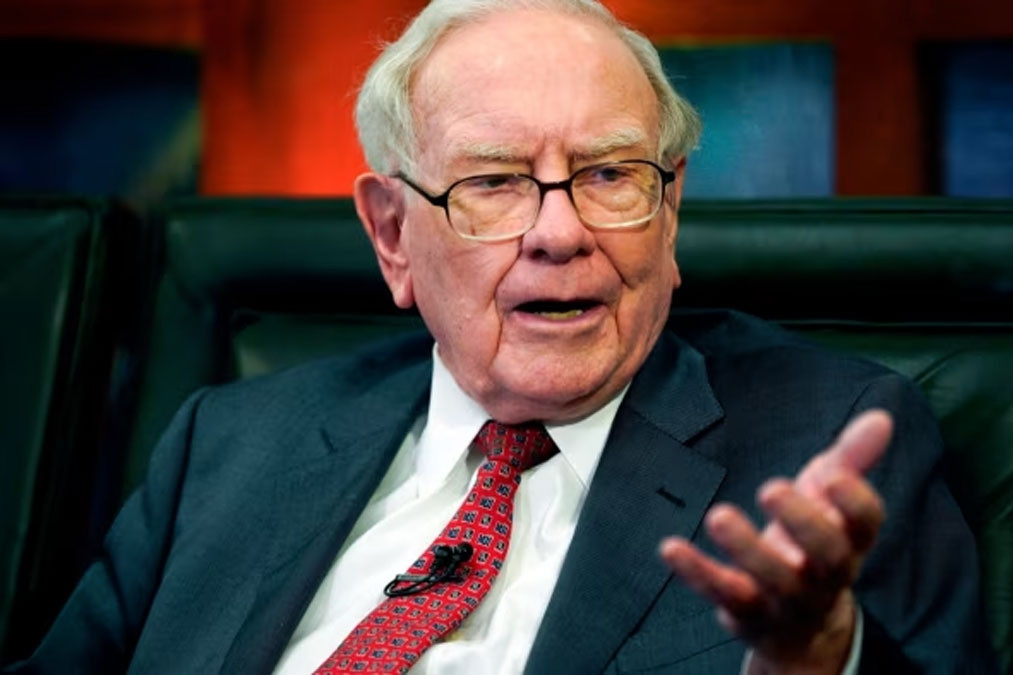 Tỷ ph&uacute; Warren Buffett cảnh b&aacute;o người trẻ trong thời đại mới: 2 kiểu H&Agrave;O PH&Oacute;NG khiến cuộc đời m&atilde;i tầm thường, c&oacute; t&agrave;i cũng kh&oacute; gi&agrave;u, c&oacute; tiền cũng kh&oacute; giữ- Ảnh 1.