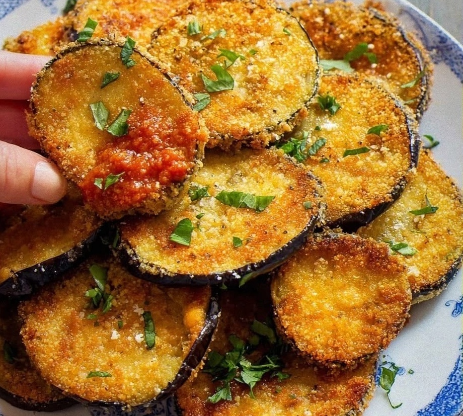 Ch&agrave;ng trai 27 tuổi ăn chay nhưng mắc ung thư đại trực tr&agrave;ng, b&aacute;c sĩ thở d&agrave;i: "Ăn chay 3 kiểu n&agrave;y hại hơn ăn thịt"- Ảnh 3.