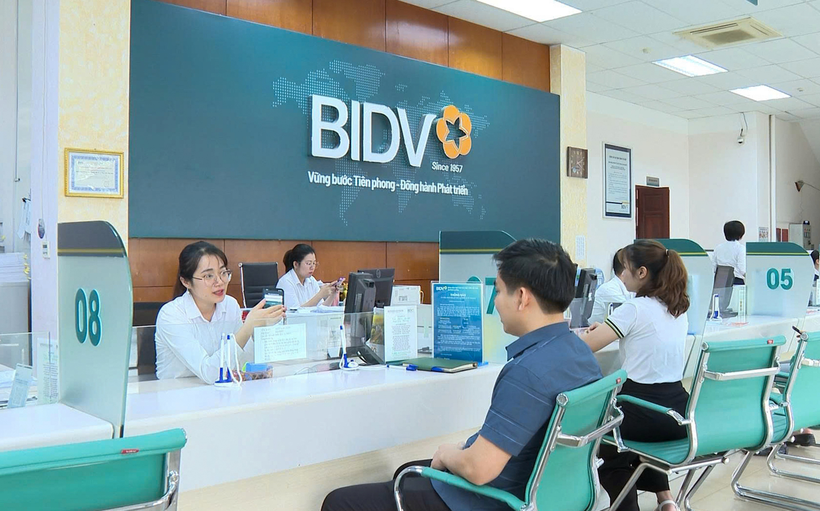 BIDV có thông báo khẩn đến toàn bộ khách hàng- Ảnh 1. BIDV có thông báo khẩn đến toàn bộ khách hàng- Ảnh 1.