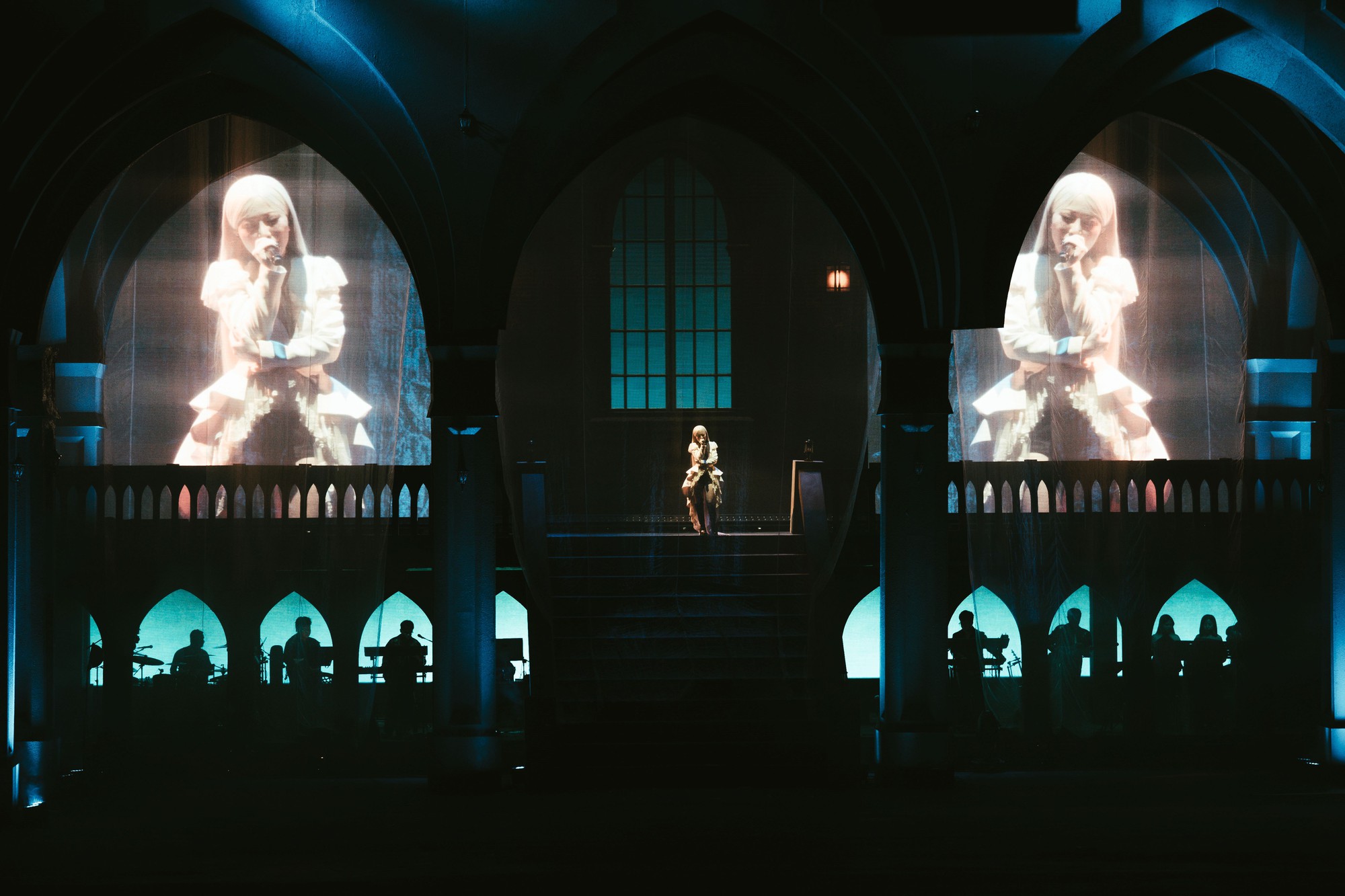 Concert ch&aacute;y v&eacute; của mỹ nh&acirc;n việt mất 10 năm mới toả s&aacute;ng: S&acirc;n khấu tuyệt đẹp, nghệ sĩ lẫn fan đều cảm thấy thoả m&atilde;n- Ảnh 2.