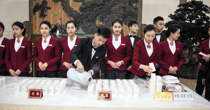 V&igrave; sao người Trung Quốc th&iacute;ch uống nước n&oacute;ng ngay cả trong m&ugrave;a h&egrave;?- Ảnh 3.