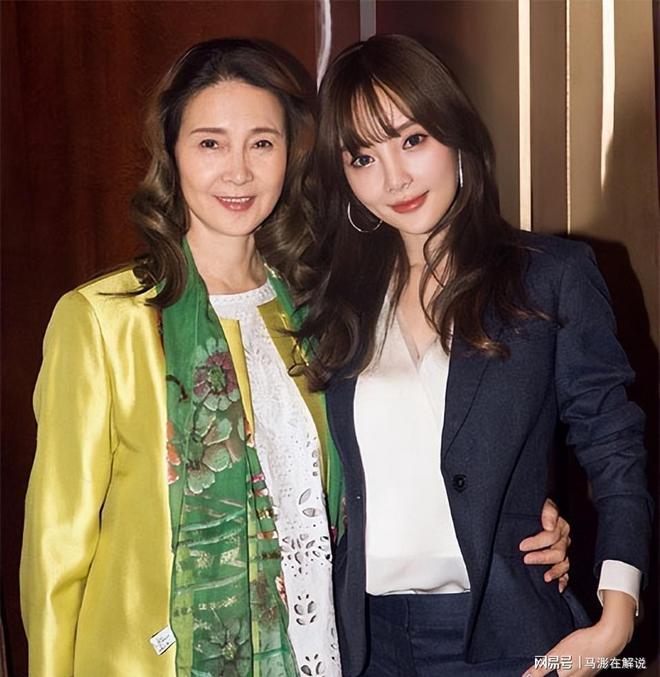 Mẹ L&yacute; Tiểu Lộ hối hận cả đời v&igrave; để con g&aacute;i lấy chồng &ldquo;đũa lệch&rdquo;- Ảnh 5.