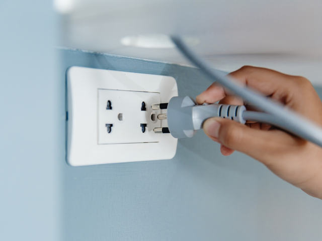 Cảnh b&aacute;o đặc biệt với những gia đ&igrave;nh để nhiều đồ điện trong nh&agrave;- Ảnh 4.