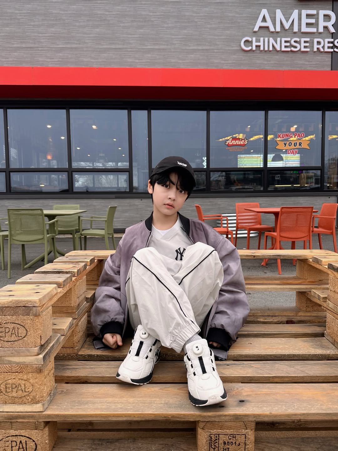 Cậu bé đóng vai con gái Kim Tae Hee dậy thì thành công sau 6 năm, cả ngoại hình lẫn sự nghiệp đều đáng nể- Ảnh 4. Cậu bé đóng vai con gái Kim Tae Hee dậy thì thành công sau 6 năm, cả ngoại hình lẫn sự nghiệp đều đáng nể- Ảnh 4.