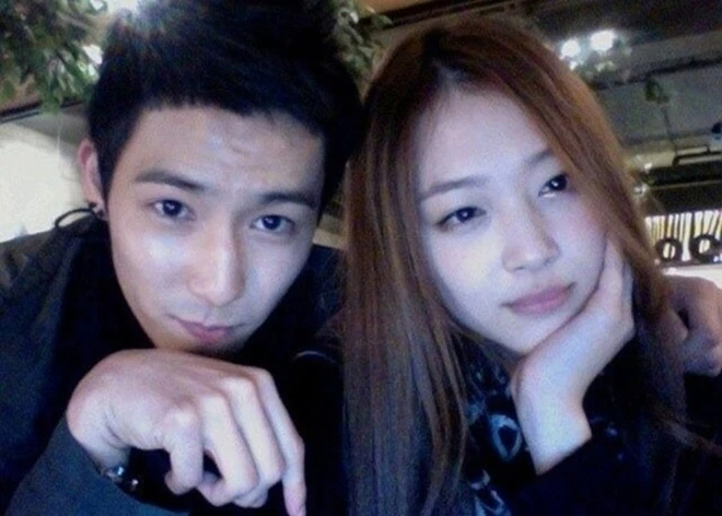 Anh trai Sulli g&acirc;y tranh c&atilde;i với d&ograve;ng trạng th&aacute;i nhắc thẳng BTS- Ảnh 1.