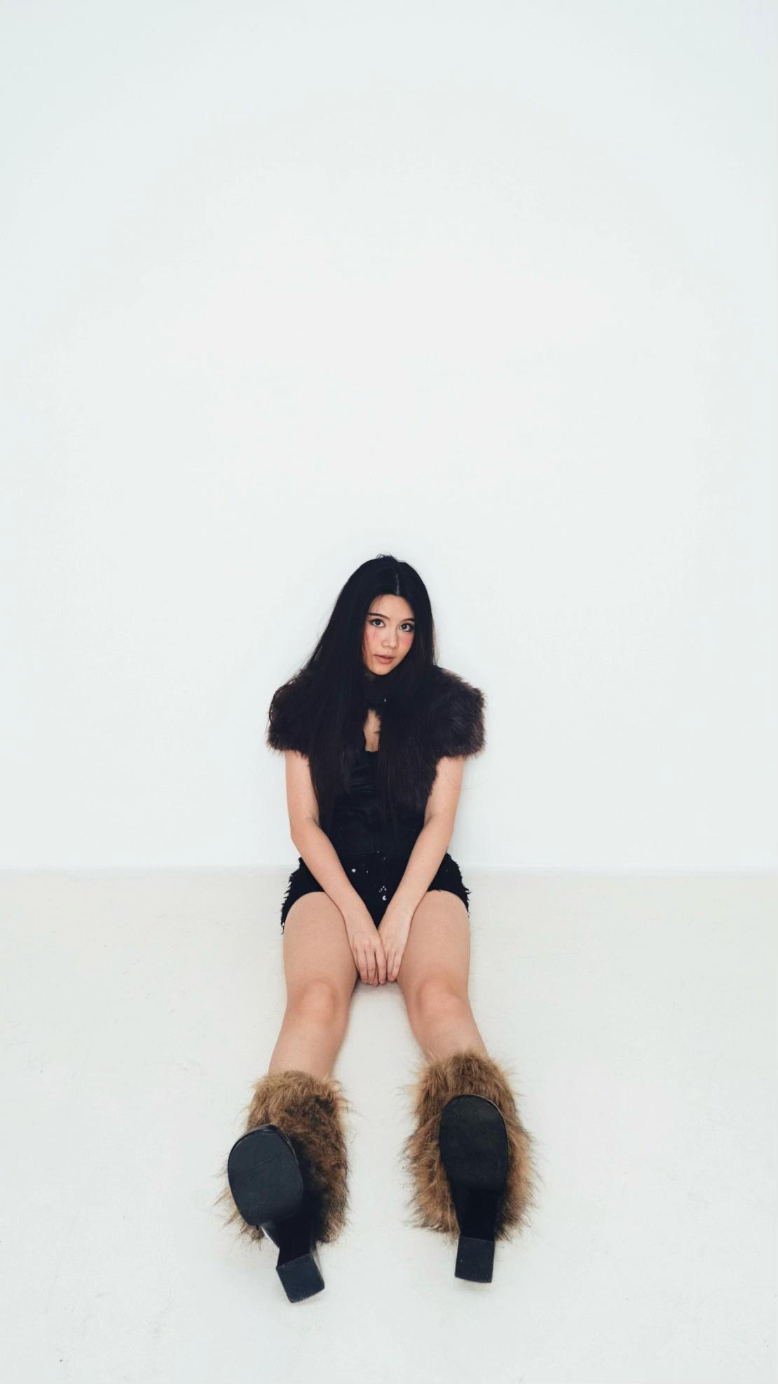 Hạt Dẻ đ&atilde; t&igrave;m đ&uacute;ng &ldquo;hệ điều h&agrave;nh&rdquo;, biết thế n&agrave;o l&agrave; aura idol rồi đ&oacute;!- Ảnh 1.