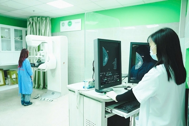 Ph&aacute;t hiện mắc ung thư d&ugrave; trước đ&oacute; vẫn 'ăn ngon, ngủ kỹ, kh&ocirc;ng đau đớn'- Ảnh 1.