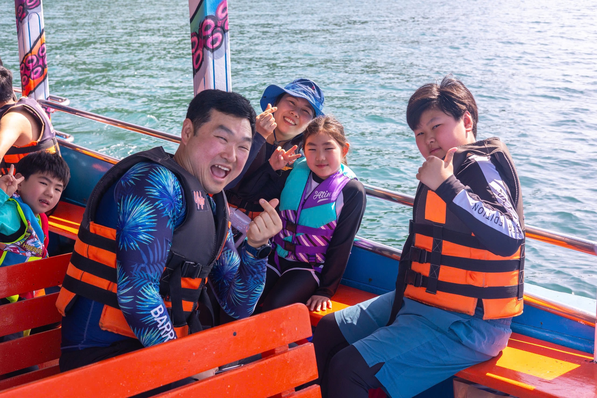 Kh&aacute;ch H&agrave;n chuyển sang du lịch tự t&uacute;c, định h&igrave;nh lại du lịch Việt Nam- Ảnh 3.