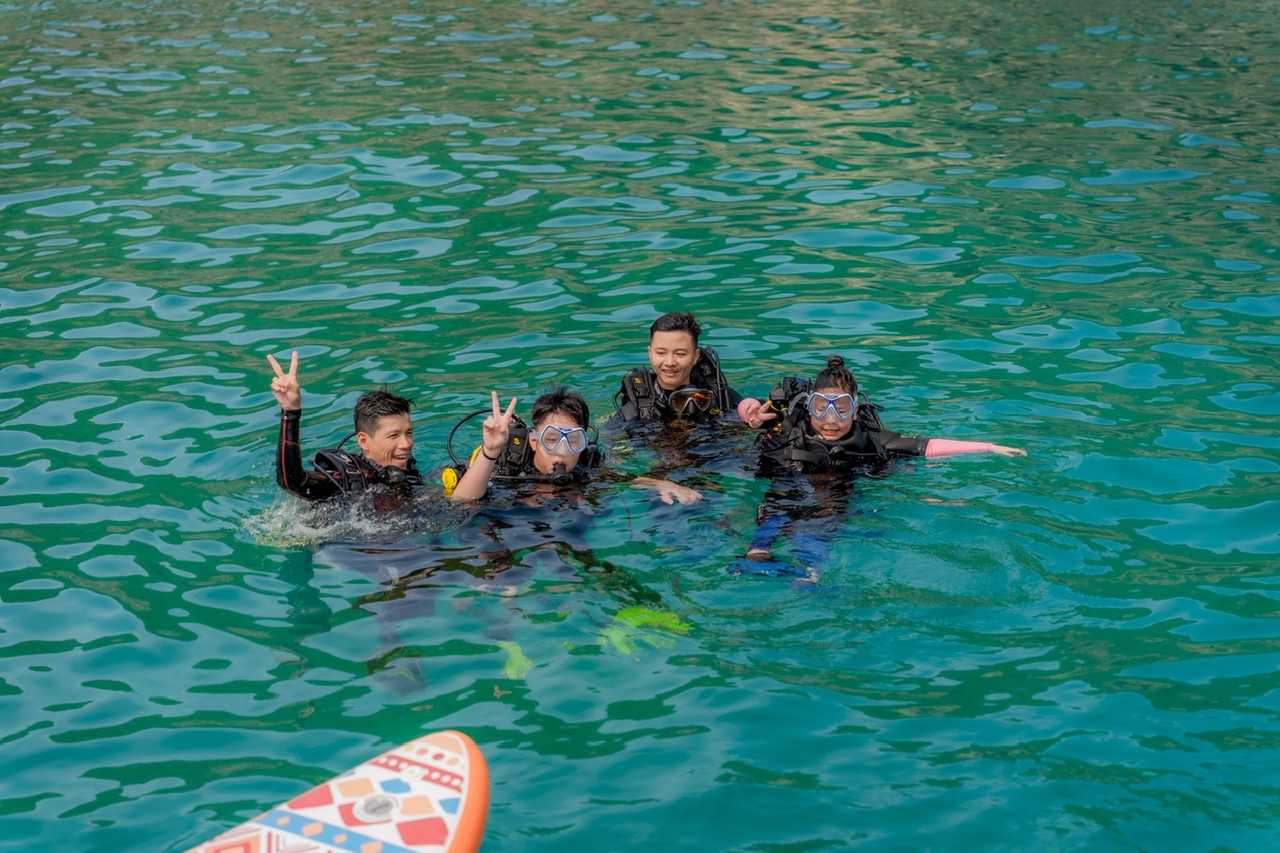 Kh&aacute;ch H&agrave;n chuyển sang du lịch tự t&uacute;c, định h&igrave;nh lại du lịch Việt Nam- Ảnh 6.