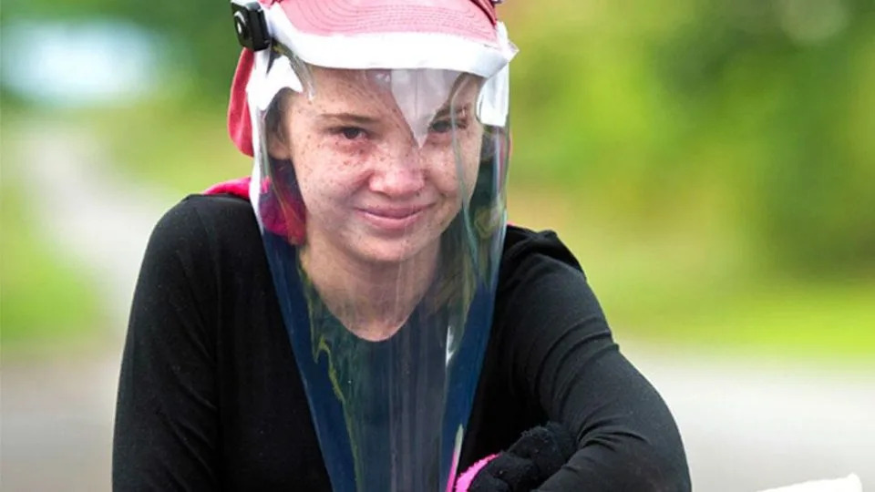 Bi kịch "c&ocirc; b&eacute; ma c&agrave; rồng" đời thực- Ảnh 1.