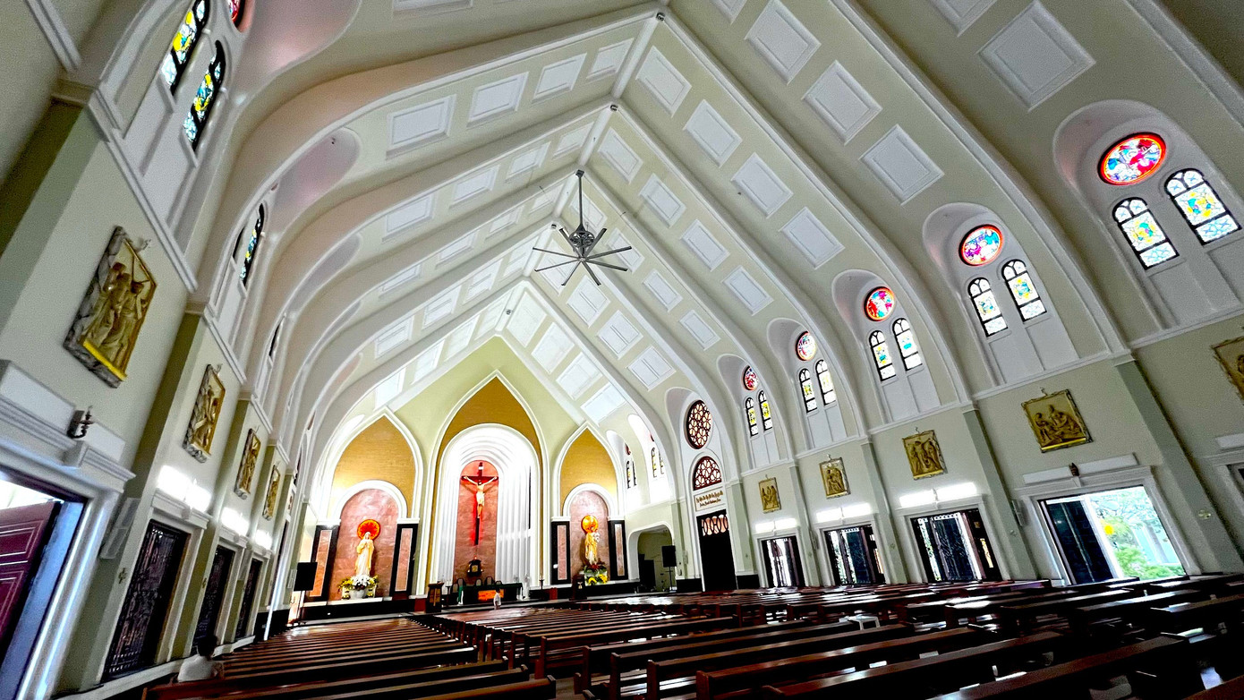 Chi&ecirc;m ngưỡng nh&agrave; thờ tuyệt đẹp ở Nha Trang- Ảnh 15.