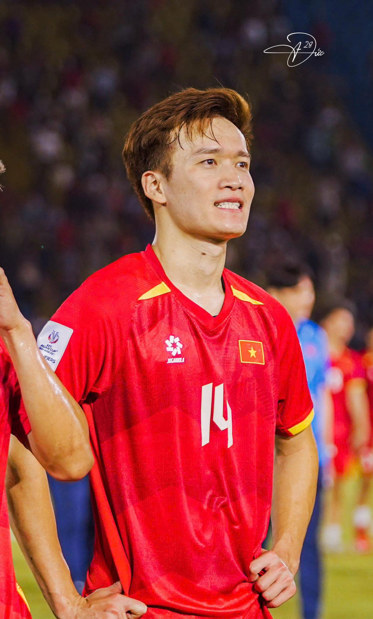 Cầu thủ kiếm tiền giỏi thật! Đ&igrave;nh Bắc x&acirc;y nh&agrave; to đ&ugrave;ng b&aacute;o hiếu, Văn To&agrave;n, Ho&agrave;ng Đức "mang biệt phủ về cho mẹ"- Ảnh 7.