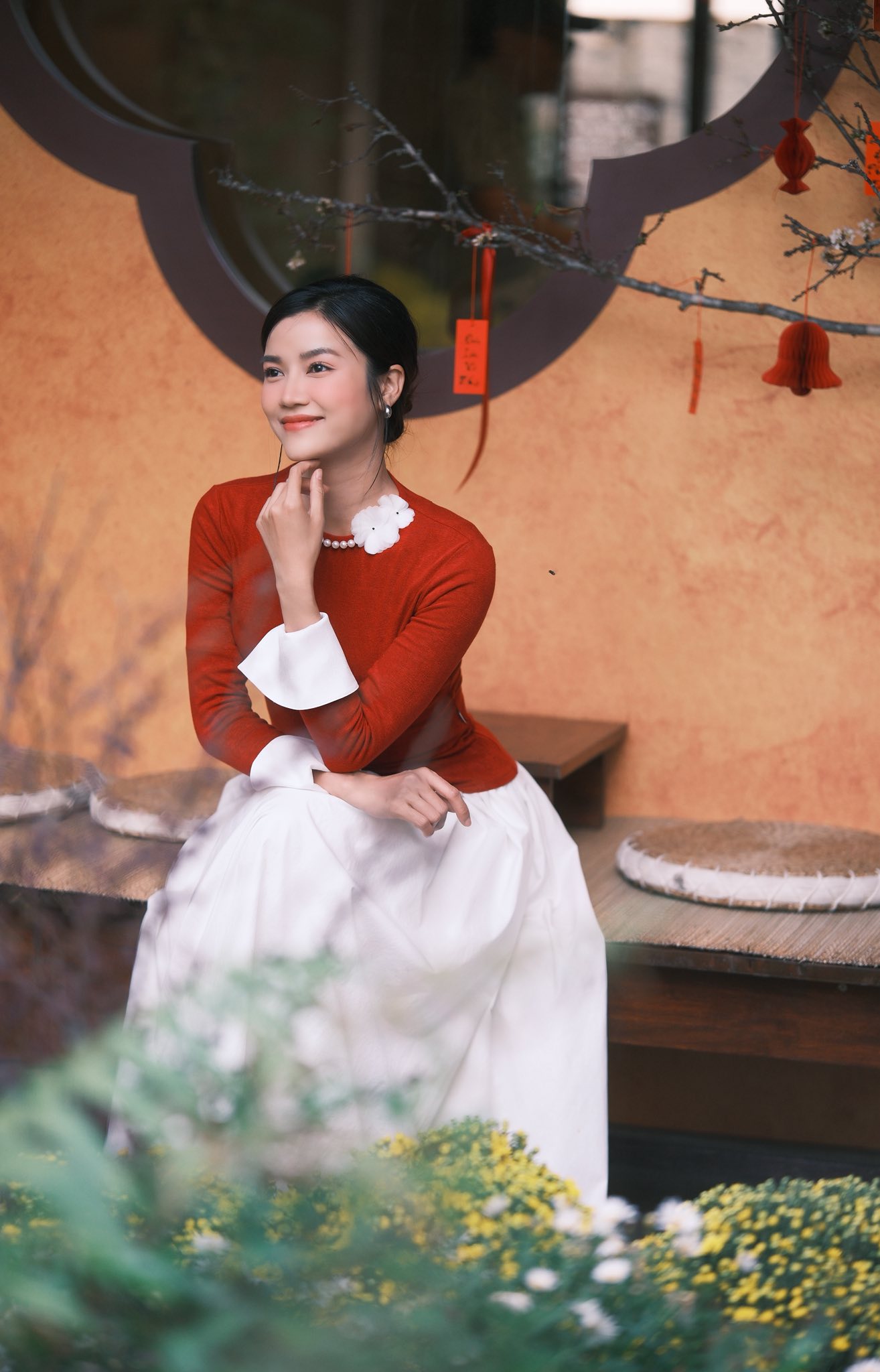 Người đ&agrave;n b&agrave; l&agrave;ng ch&agrave;i "chửi như h&aacute;t" tr&ecirc;n phim giờ v&agrave;ng VTV: Ngo&agrave;i đời xinh bất ngờ, lại th&ecirc;m style đẹp miễn ch&ecirc;- Ảnh 6.