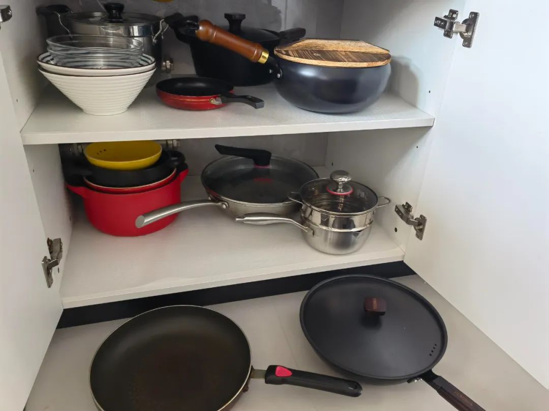 Nh&igrave;n bếp nh&agrave; h&agrave;ng x&oacute;m, t&ocirc;i mới nhận ra: M&igrave;nh đ&atilde; sắp xếp sai suốt bao năm - khoảng c&aacute;ch thật sự qu&aacute; lớn- Ảnh 5.