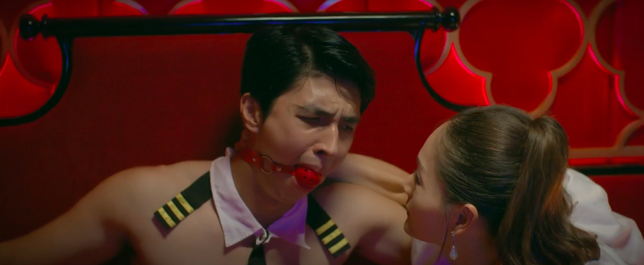 Phim Việt giờ v&agrave;ng d&aacute;n nh&atilde;n 18+ kh&oacute; lắm hả?- Ảnh 3.