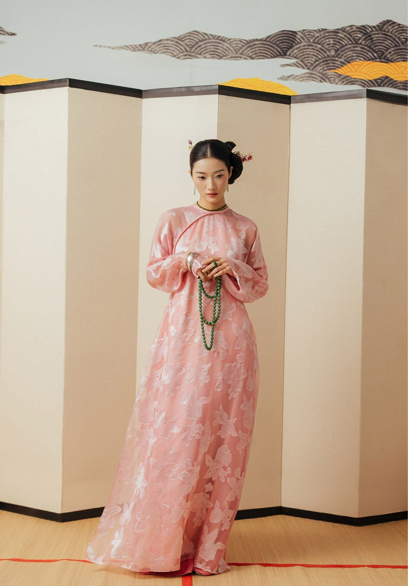 C&ocirc; d&acirc;u hot nhất TikTok h&ocirc;m nay: Diện &aacute;o d&agrave;i xinh ph&aacute;t s&aacute;ng, cả c&otilde;i mạng "ăn cưới online"- Ảnh 10.