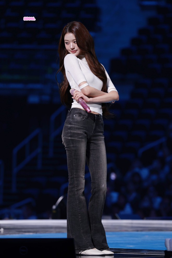 "C&ocirc;ng ch&uacute;a Kpop" l&ecirc;n đồ: G&aacute;i xinh ch&acirc;u &Aacute; rần rần rủ nhau copy paste- Ảnh 3.