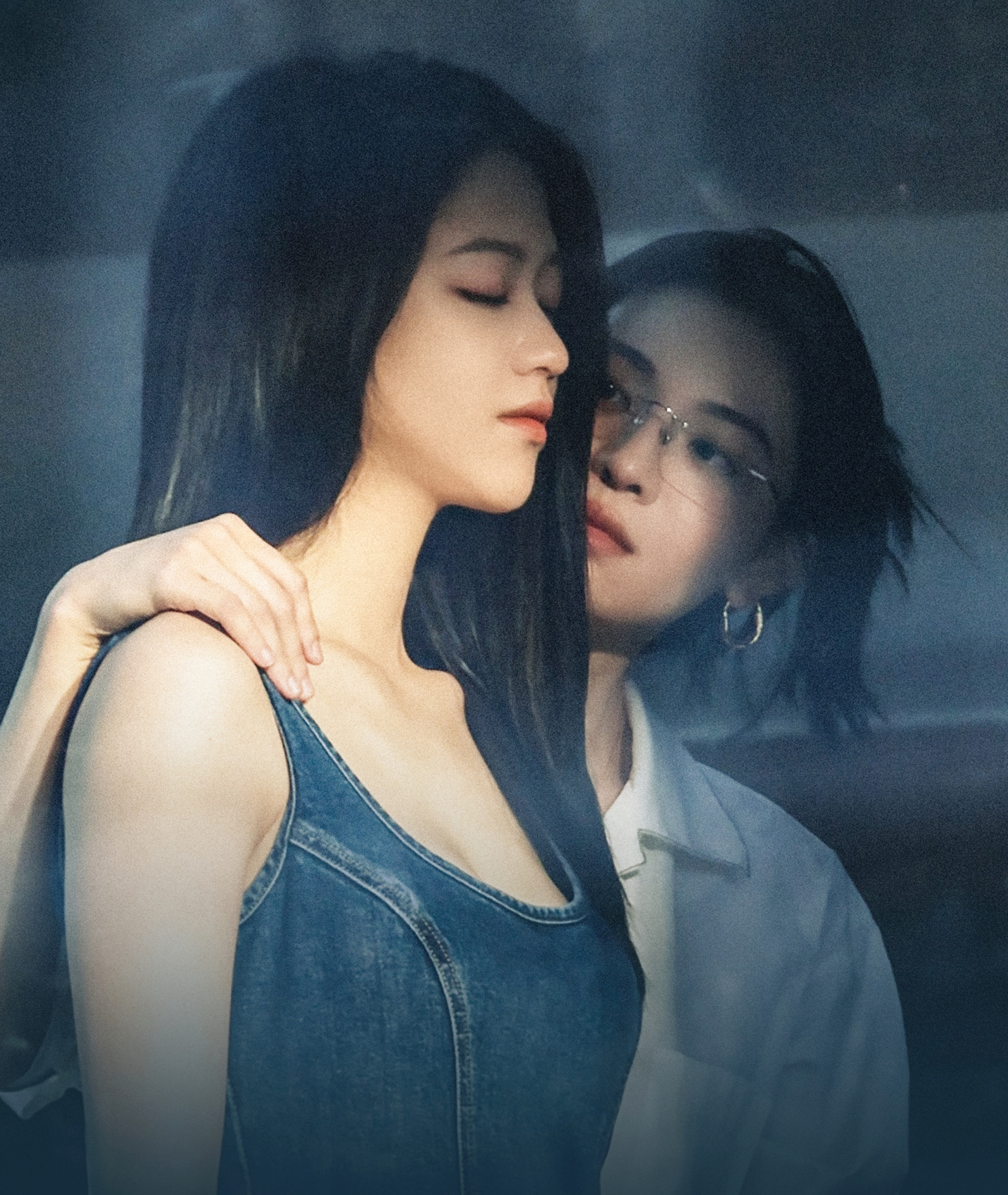 C&ocirc;ng ch&uacute;a thả d&aacute;ng tr&ecirc;n đường khiến cả triệu người m&ecirc; đắm, v&ograve;ng 1 hững hờ s&aacute;ng bừng cả con phố- Ảnh 4.