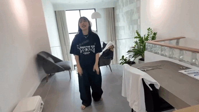 Xin v&iacute;a Low G - Dương Fynn: Vừa mua nh&agrave; H&agrave; Nội lại tậu th&ecirc;m căn duplex ở S&agrave;i G&ograve;n, 110m&sup2; g&oacute;c n&agrave;o cũng "thơm m&ugrave;i tiền"- Ảnh 11.