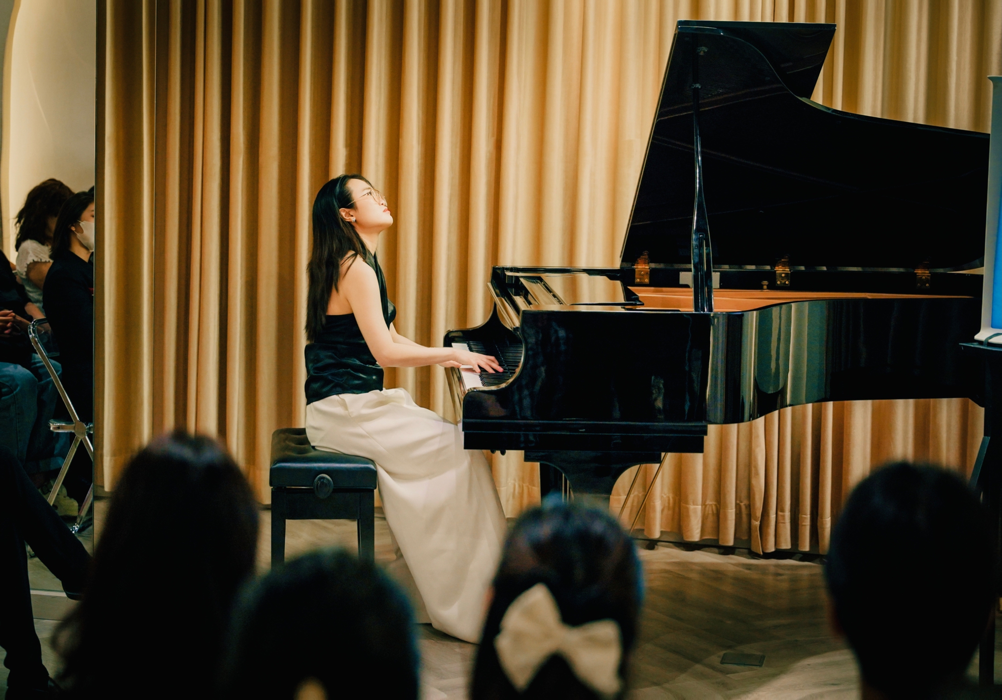 Cô bé 6 tuổi ở TP.HCM viết thư cho bà ngoại mách chuyện "cậu Bảo", hơn 20 năm sau lời "tiên tri" thành sự thật!- Ảnh 3. Cô bé 6 tuổi ở TP.HCM viết thư cho bà ngoại mách chuyện "cậu Bảo", hơn 20 năm sau lời "tiên tri" thành sự thật!- Ảnh 3.