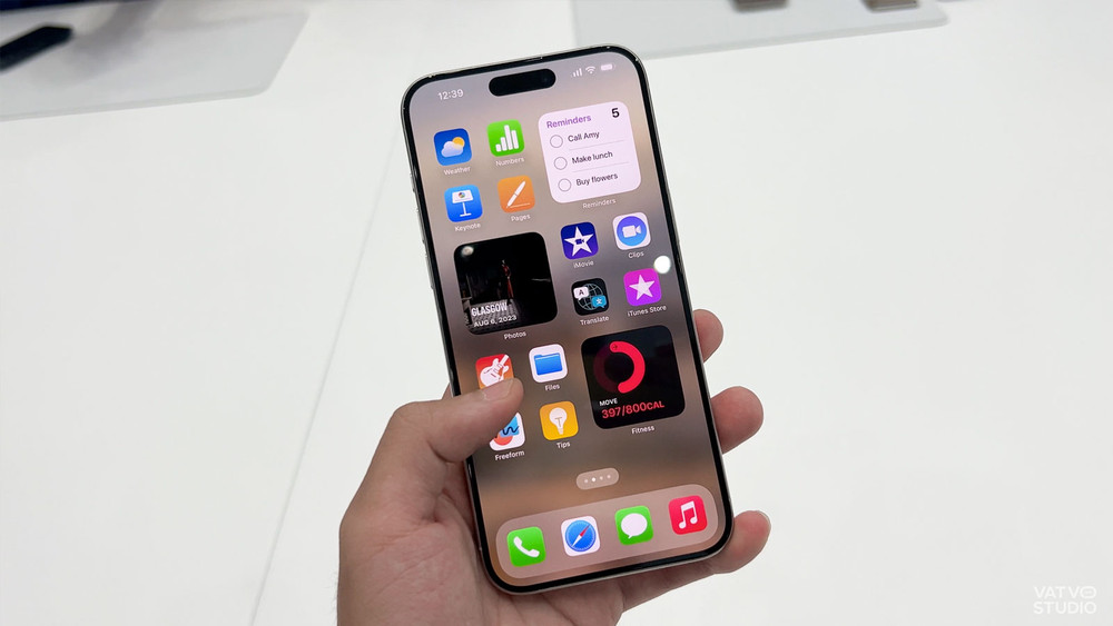 Chiếc iPhone cũ đ&aacute;ng mua nhất năm 2026- Ảnh 2.