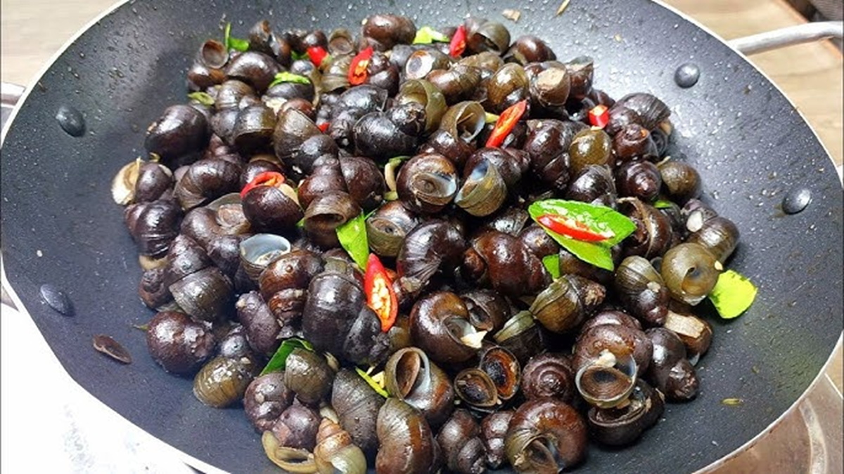 Một m&oacute;n ăn quen thuộc dễ l&agrave; "ổ k&yacute; sinh tr&ugrave;ng" ẩn n&aacute;u, giới trẻ m&ecirc; t&iacute;t- Ảnh 1.