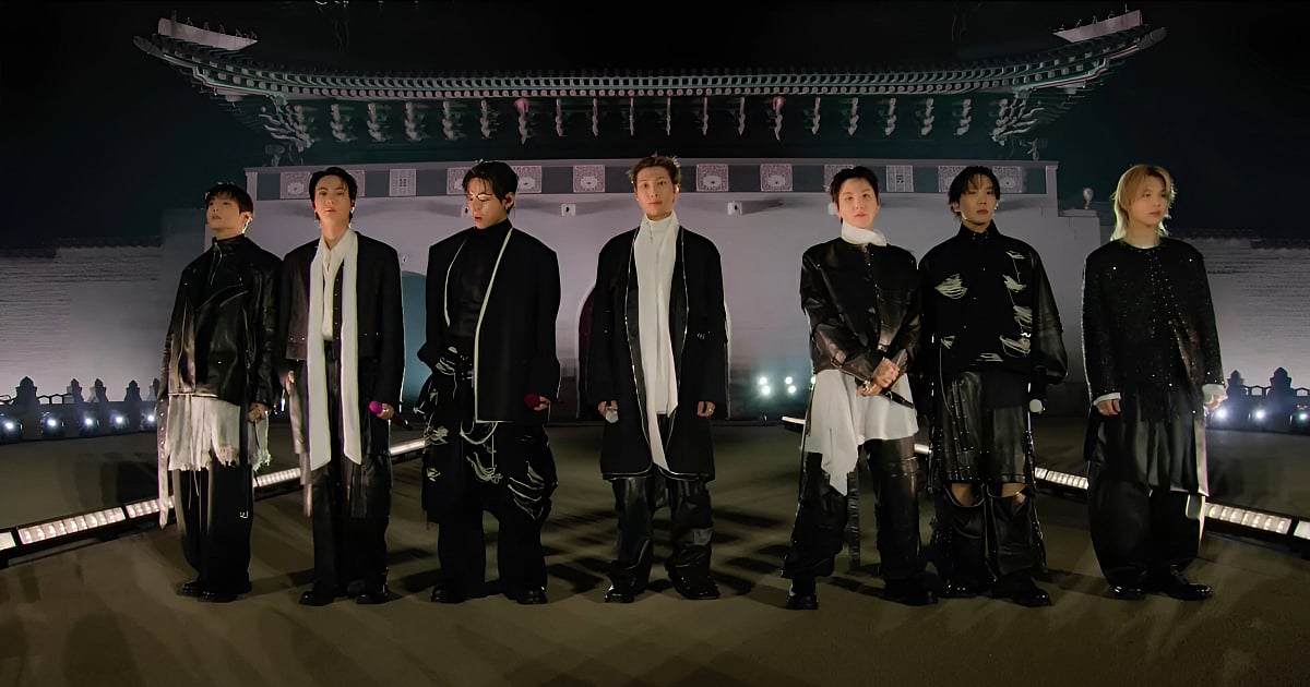 BTS comeback kh&ocirc;ng như mơ, cổ phiếu HYBE "bay m&agrave;u" 15% chỉ sau một đ&ecirc;m- Ảnh 2.