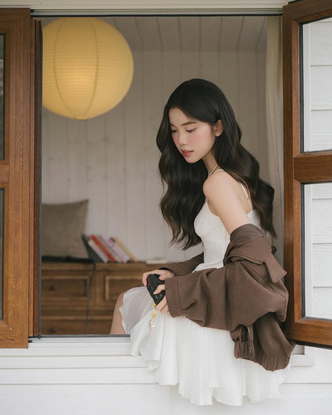 N&agrave;ng thơ Schannel đ&atilde; xinh lại ăn mặc đẹp d&ugrave; chỉ cao 1m55- Ảnh 10.