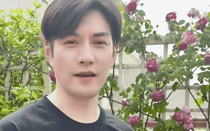 Ngắm "Thi&ecirc;n nhai tứ mỹ" Nghi&ecirc;m Khoan xắn tay &aacute;o l&agrave;m vườn: G&oacute;c nghi&ecirc;ng cực phẩm, b&iacute; k&iacute;p chăm c&acirc;y c&ograve;n xịn hơn!- Ảnh 1.