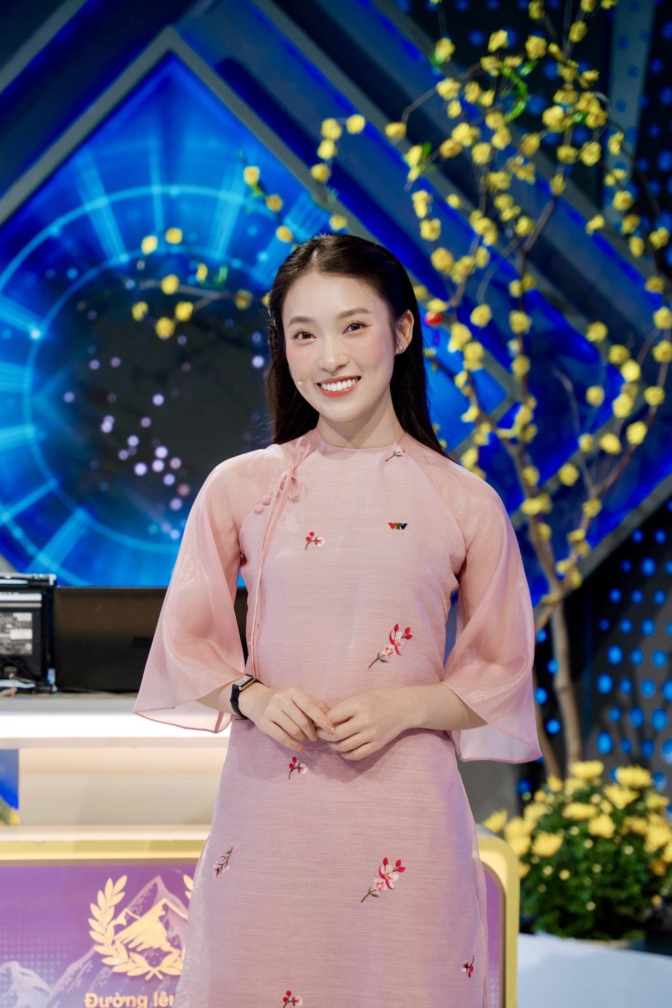 Sướng như Kh&aacute;nh Vy- Ảnh 2.