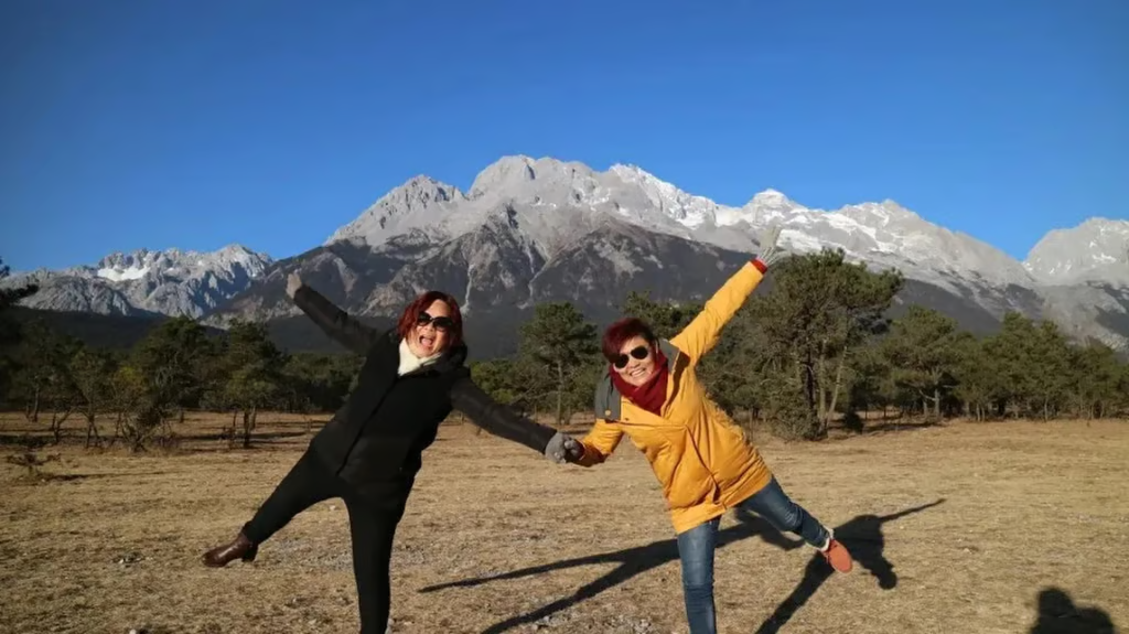 2 người bạn th&acirc;n U60 rủ nhau x&acirc;y nh&agrave; dưỡng gi&agrave;, ở 1 năm phải thốt l&ecirc;n: "Tuyệt vời hơn cả hồi c&oacute; chồng"- Ảnh 2.