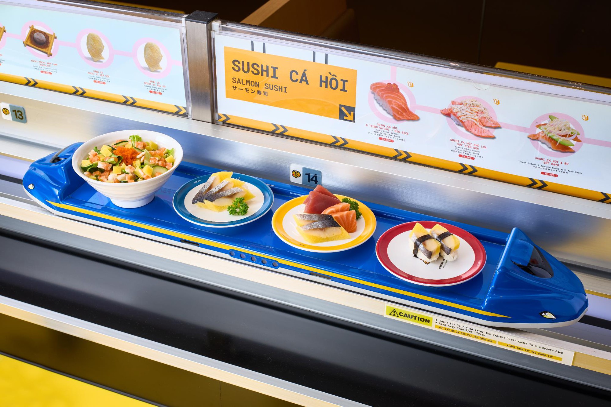 Genki Sushi tăng tốc tại Việt Nam: Tàu Kousoku “vào ga” Crescent Mall- Ảnh 4. Genki Sushi tăng tốc tại Việt Nam: Tàu Kousoku “vào ga” Crescent Mall- Ảnh 4.