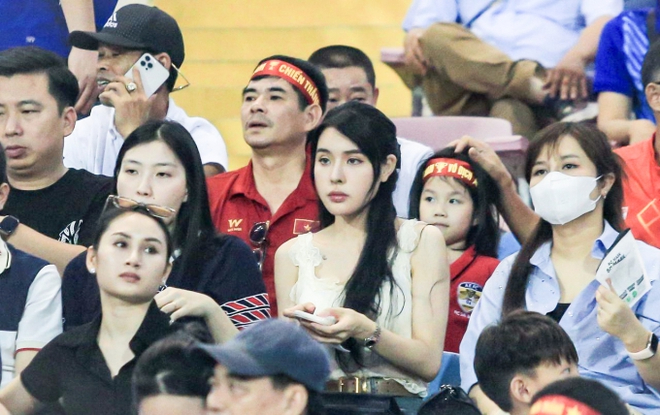 Những lần lọt cam thường "kh&oacute; tả" của bạn g&aacute;i Văn Thanh- Ảnh 6.