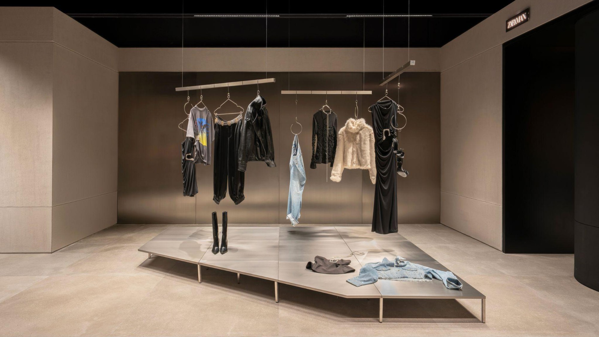 Zara Crescent Mall: Điểm hẹn mới cho mọi t&iacute;n đồ thời trang- Ảnh 4.