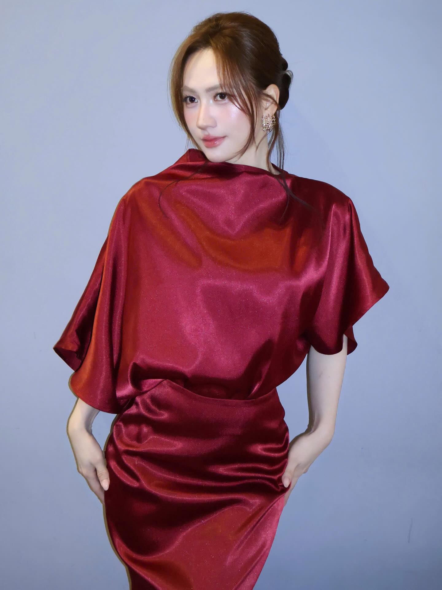 Khung h&igrave;nh nhiều mỹ nh&acirc;n hội tụ: Kim Tuyến hay Phương Anh Đ&agrave;o mới l&agrave; người đẹp nhất Vbiz?- Ảnh 2.