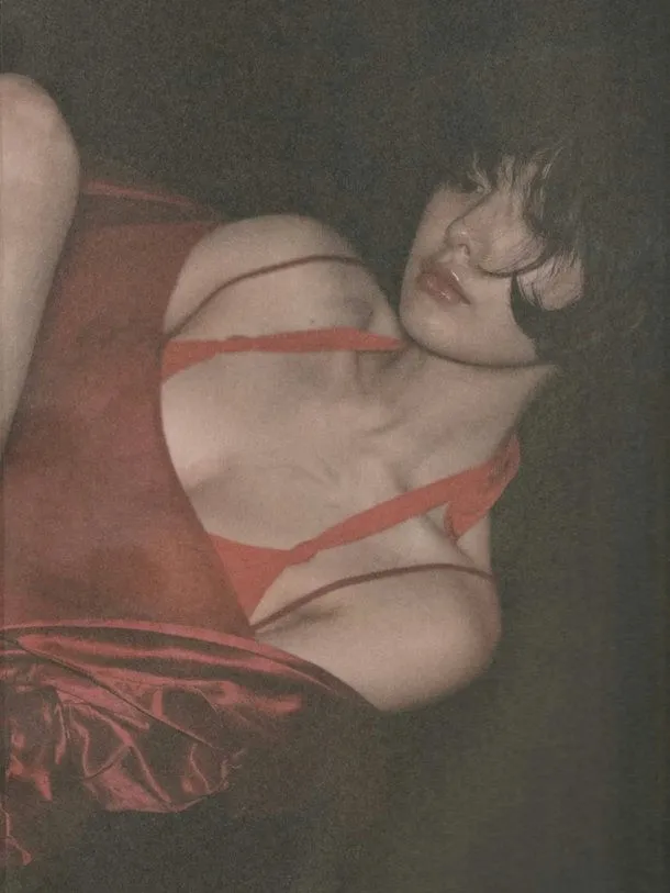 Visual "mỹ nh&acirc;n đẹp nhất thế giới" Nana lại g&acirc;y b&atilde;o: Bộ ảnh mộng mị khiến netizen đứng ngồi kh&ocirc;ng y&ecirc;n- Ảnh 2.