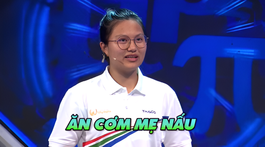 Khoảnh khắc "lần đầu n&oacute;i với mẹ" tr&ecirc;n s&acirc;n khấu Olympia của nữ sinh Quảng Ninh khiến cả trường quay x&uacute;c động- Ảnh 1.
