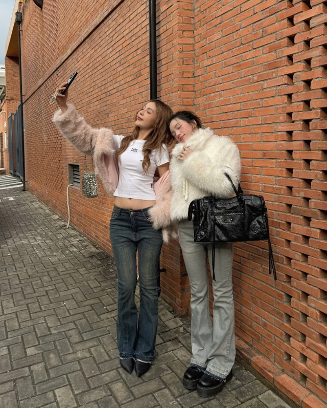 "C&ocirc;ng ch&uacute;a Kpop" l&ecirc;n đồ: G&aacute;i xinh ch&acirc;u &Aacute; rần rần rủ nhau copy paste- Ảnh 16.