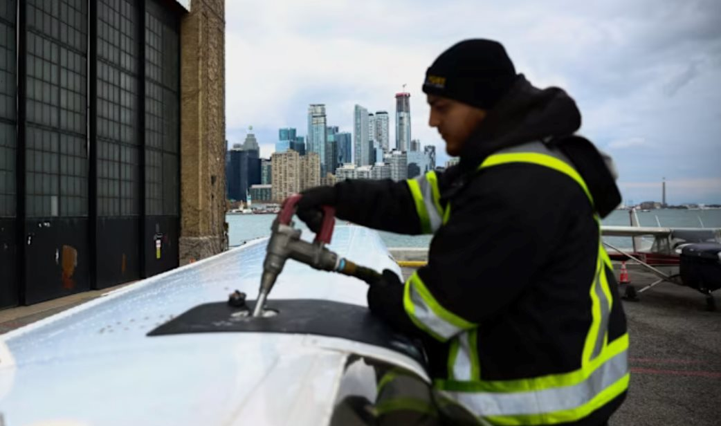 50 tỷ USD 'bốc hơi', lợi nhuận tr&ecirc;n mỗi h&agrave;nh kh&aacute;ch chỉ khoảng 12 USD: Ng&agrave;nh h&agrave;ng kh&ocirc;ng to&agrave;n cầu 'k&ecirc;u cứu'- Ảnh 2.