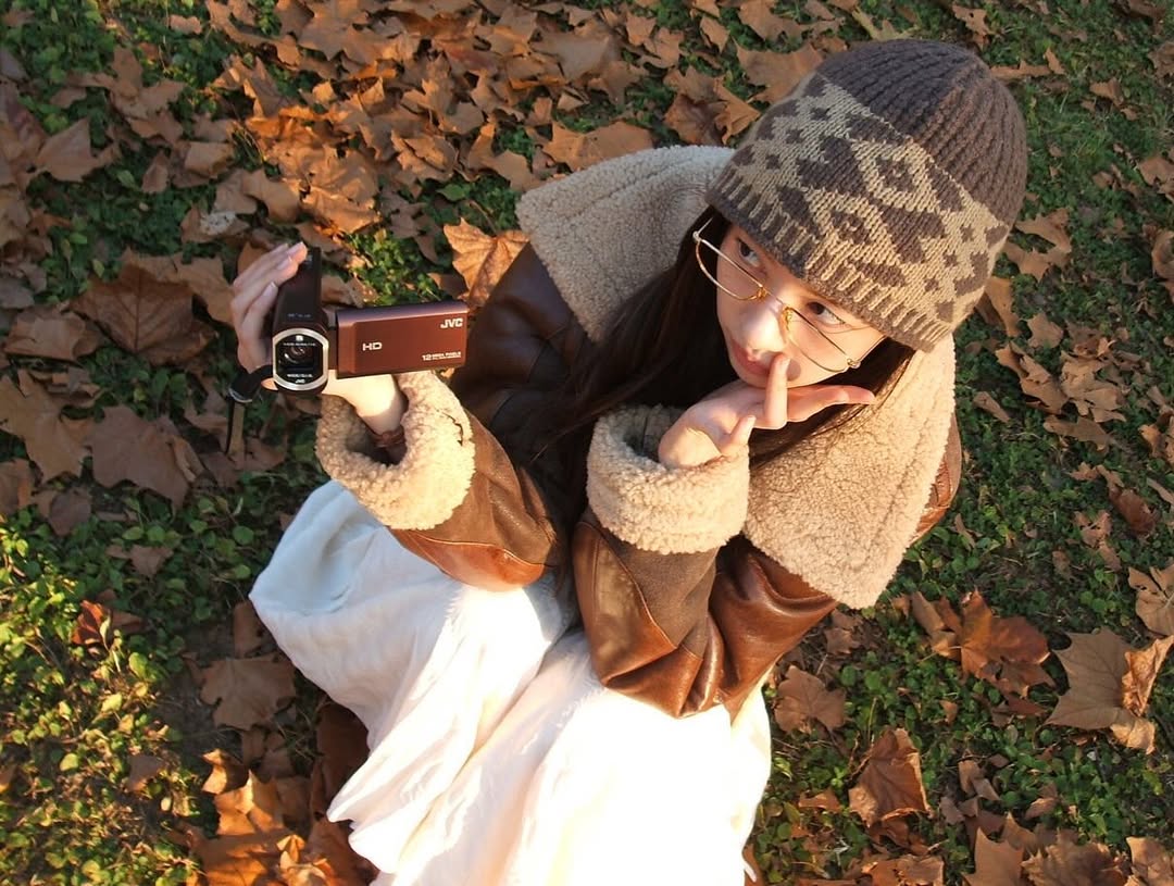 Nữ thần sắp chạm tuổi 40: Gương mặt "b&uacute;ng ra collagen", ăn mặc đẹp đến nỗi g&aacute;i 18 phải học tập- Ảnh 20.