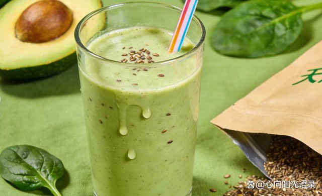 Cứ tưởng m&igrave;nh sẽ gi&agrave; đi rất nhanh sau m&atilde;n kinh&hellip; nhưng từ khi ăn 3 m&oacute;n "giống progesterone", t&ocirc;i lại thấy m&igrave;nh ng&agrave;y c&agrave;ng trẻ ra- Ảnh 3.