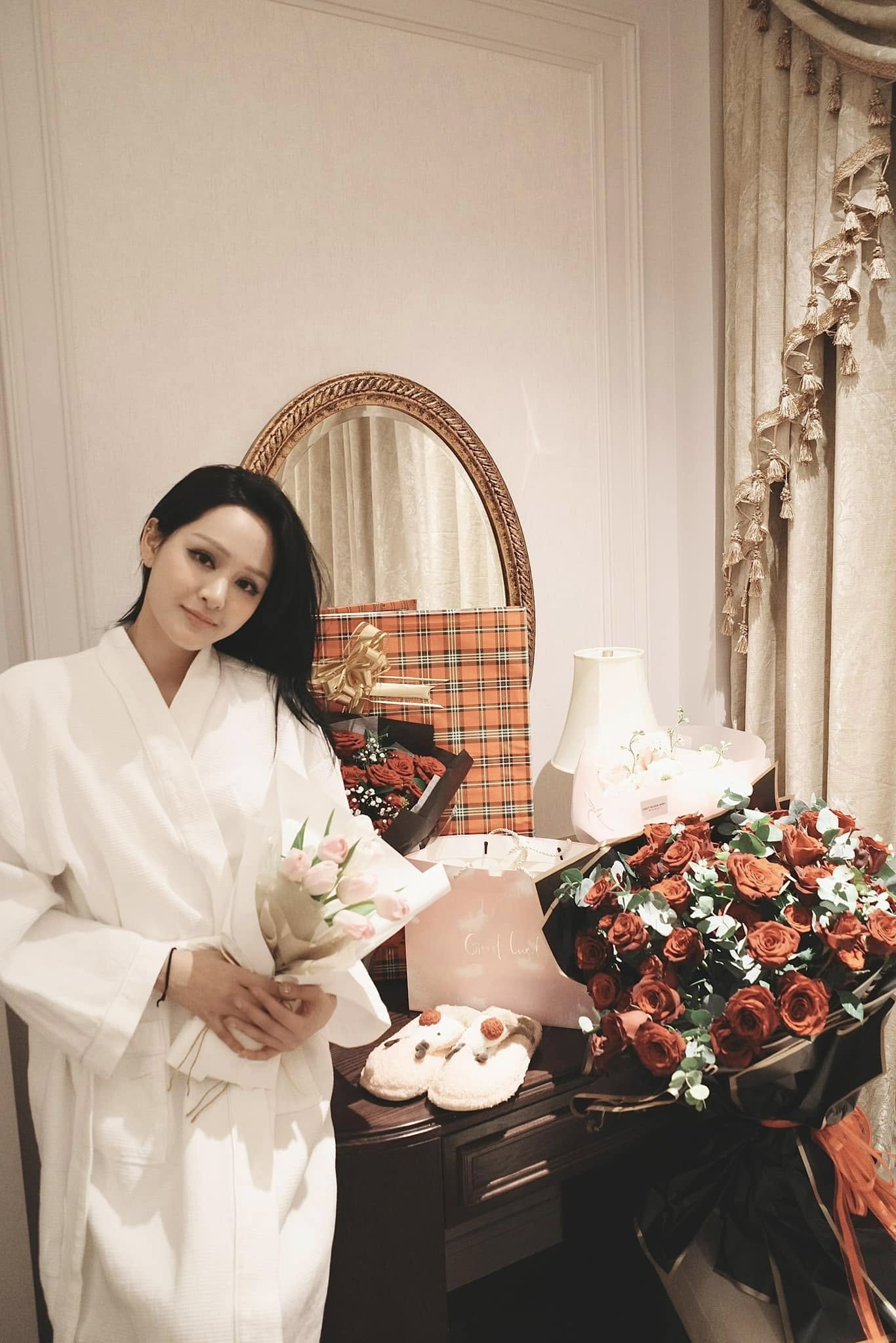 Cuộc sống kỳ lạ của ca sĩ Hiền Hồ sau scandal t&igrave;nh &aacute;i g&acirc;y chấn động- Ảnh 10.