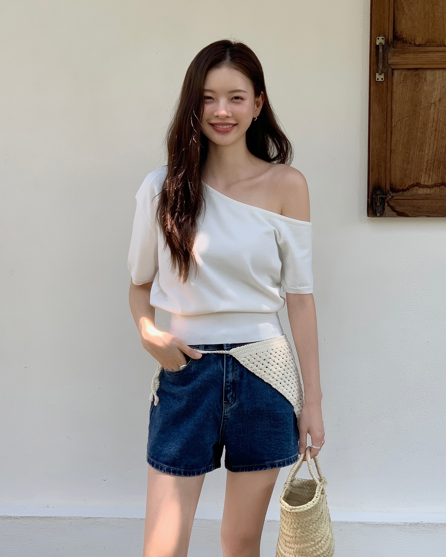 4 c&ocirc;ng thức mặc đẹp đi du lịch chị em n&ecirc;n ghim lu&ocirc;n từ b&acirc;y giờ, &aacute;p dụng khi dạo phố cũng rất hợp- Ảnh 5.