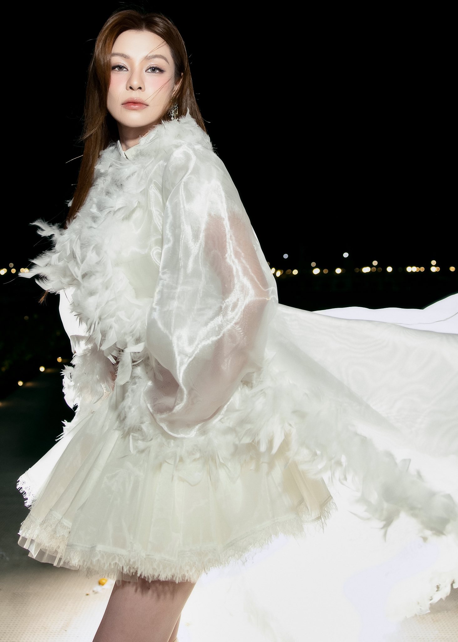 B&ugrave;i Lan Hương nổi giận khi bị gọi l&agrave; ca sĩ &ldquo;nhảm nh&iacute; 1 b&agrave;i hit&rdquo;, bật chế độ &ldquo;phản hồi&rdquo; với antifan- Ảnh 5.