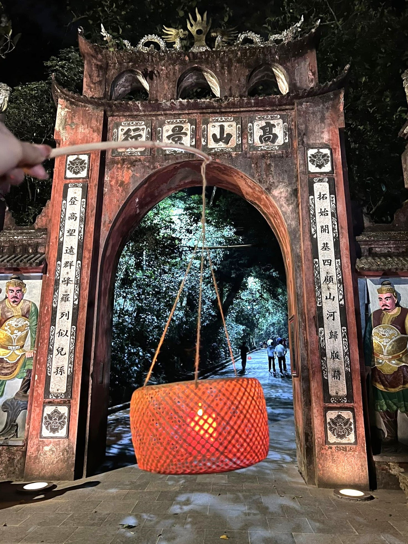 Tour du lịch đ&ecirc;m Đền H&ugrave;ng c&oacute; g&igrave; đặc biệt?- Ảnh 3.