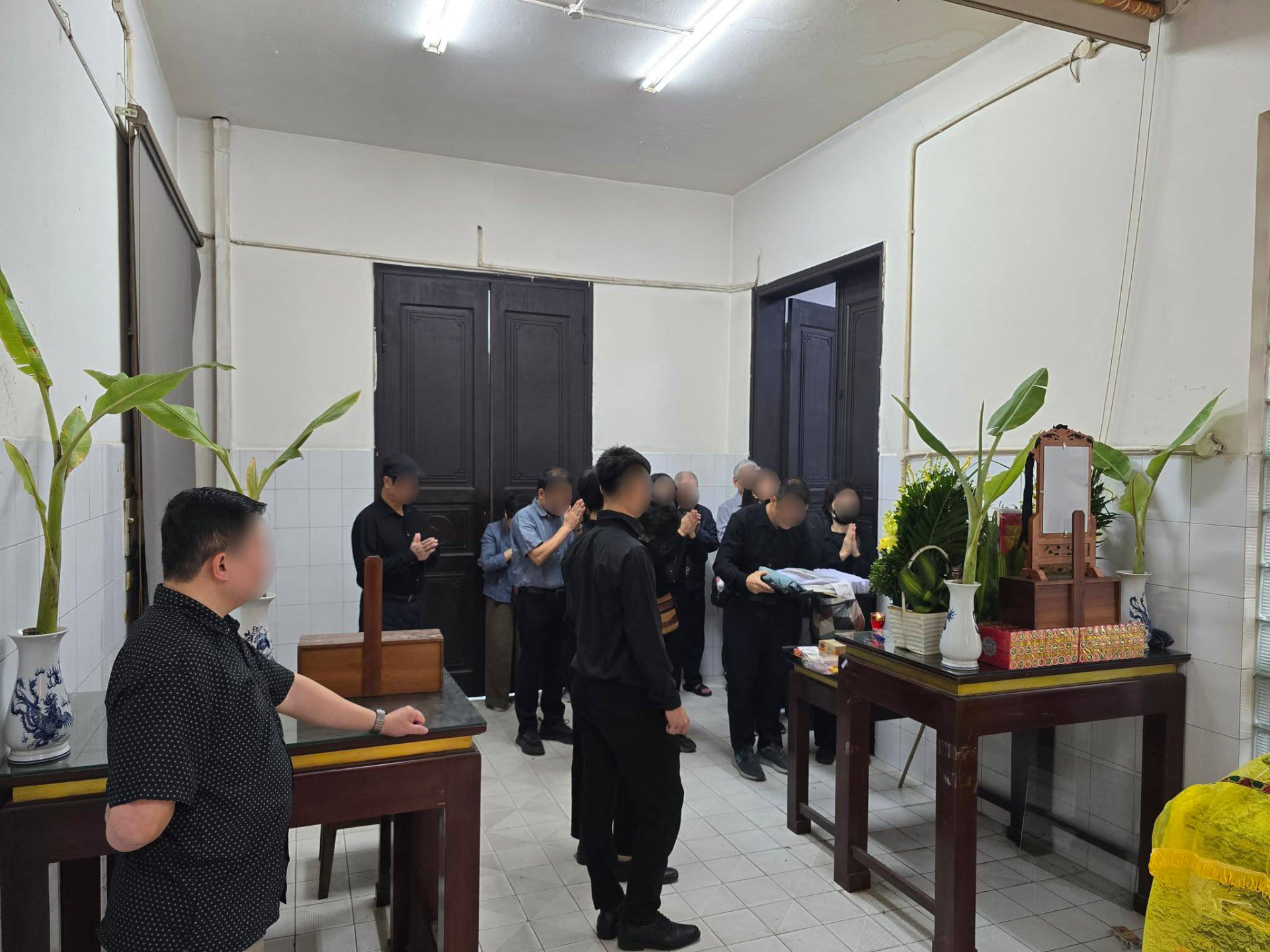 Kh&ocirc;ng x&acirc;y mộ, kh&ocirc;ng giữ tro: Lựa chọn của một gia đ&igrave;nh tại H&agrave; Nội khi an t&aacute;ng cho người th&acirc;n được ch&uacute; &yacute;- Ảnh 4.