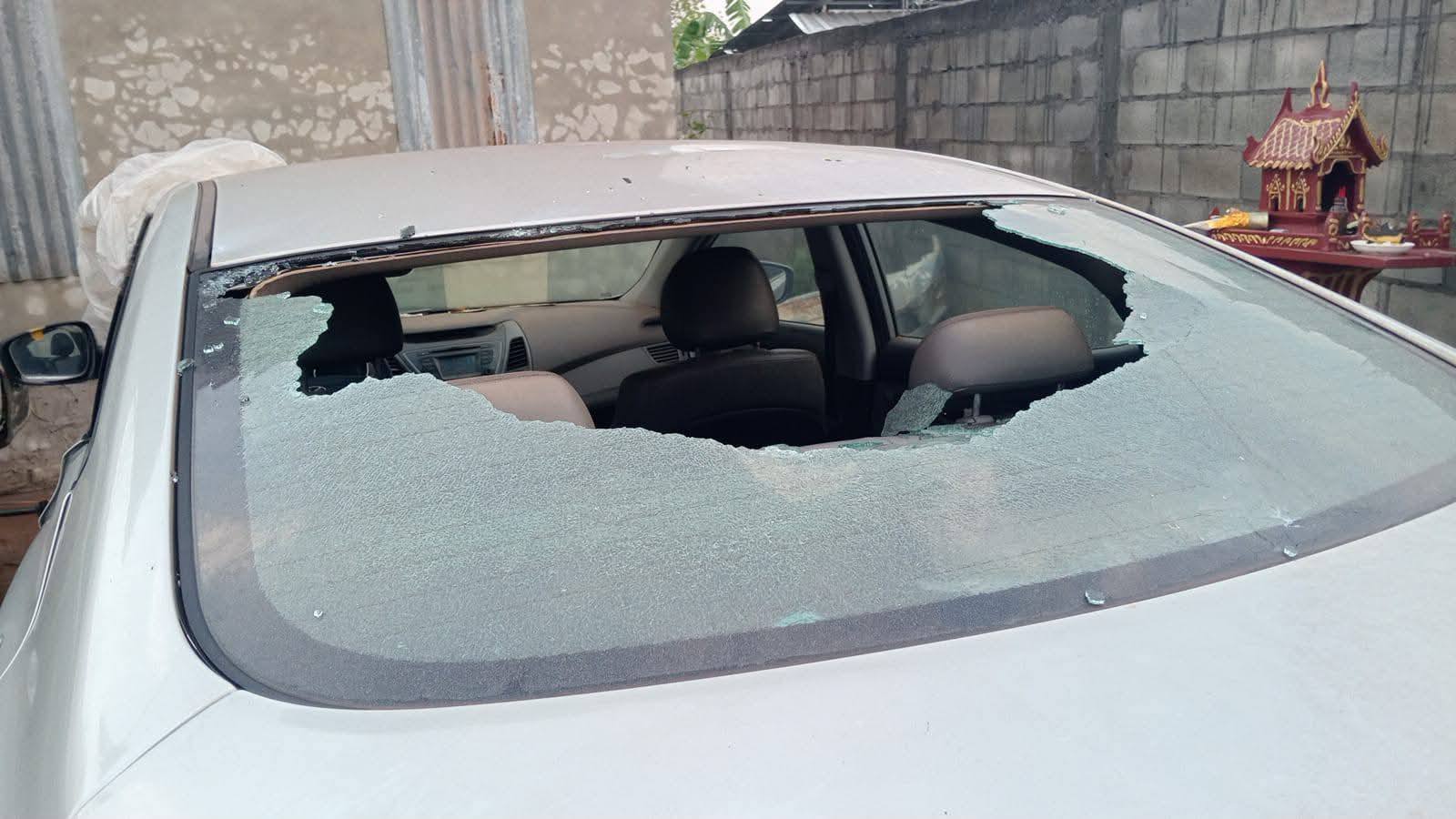 Mưa đ&aacute; dội xuống Vi&ecirc;ng Chăn: H&agrave;ng ngh&igrave;n m&aacute;i nh&agrave; bị "x&eacute; toạc", trường học, ch&ugrave;a chiền cũng bị ph&aacute; hủy, người d&acirc;n b&agrave;ng ho&agrave;ng trong cảnh đổ n&aacute;t- Ảnh 6.