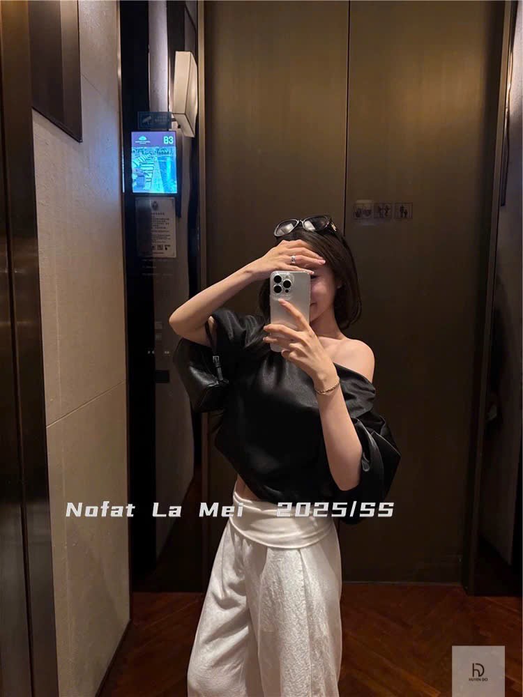 &Aacute;o Jennie mặc năm 2025 bỗng hot qu&aacute; trời: Bản dupe "ch&aacute;y h&agrave;ng" li&ecirc;n tục, ph&aacute;p sư Trung Hoa kh&ocirc;ng kịp sản xuất- Ảnh 7.