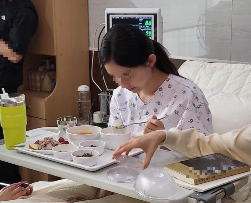 Ăn 4 thực phẩm khi đ&oacute;i v&agrave;o buổi s&aacute;ng gi&uacute;p l&agrave;m sạch ruột, tăng cường ti&ecirc;u h&oacute;a, chống lại ung thư đại trực tr&agrave;ng- Ảnh 1.