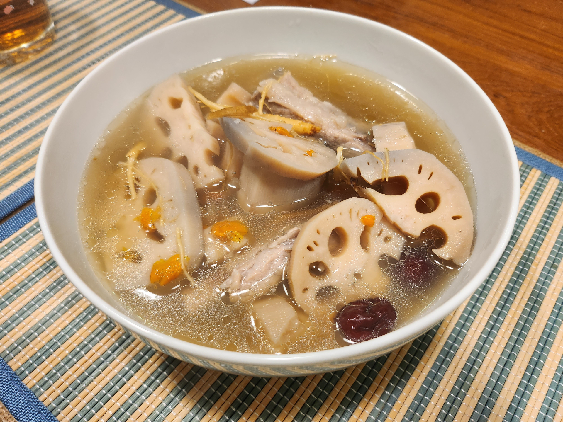 Ăn 4 thực phẩm khi đ&oacute;i v&agrave;o buổi s&aacute;ng gi&uacute;p l&agrave;m sạch ruột, tăng cường ti&ecirc;u h&oacute;a, chống lại ung thư đại trực tr&agrave;ng- Ảnh 4.